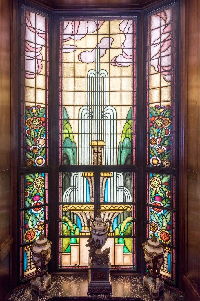 Main Image
